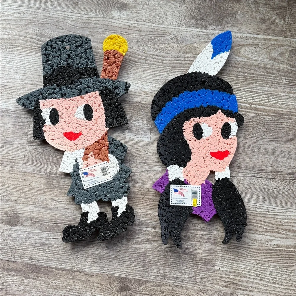Vintage Melted Plastic Popcorn Thanksgiving Decor~Pilgrim and Native Amr Indian